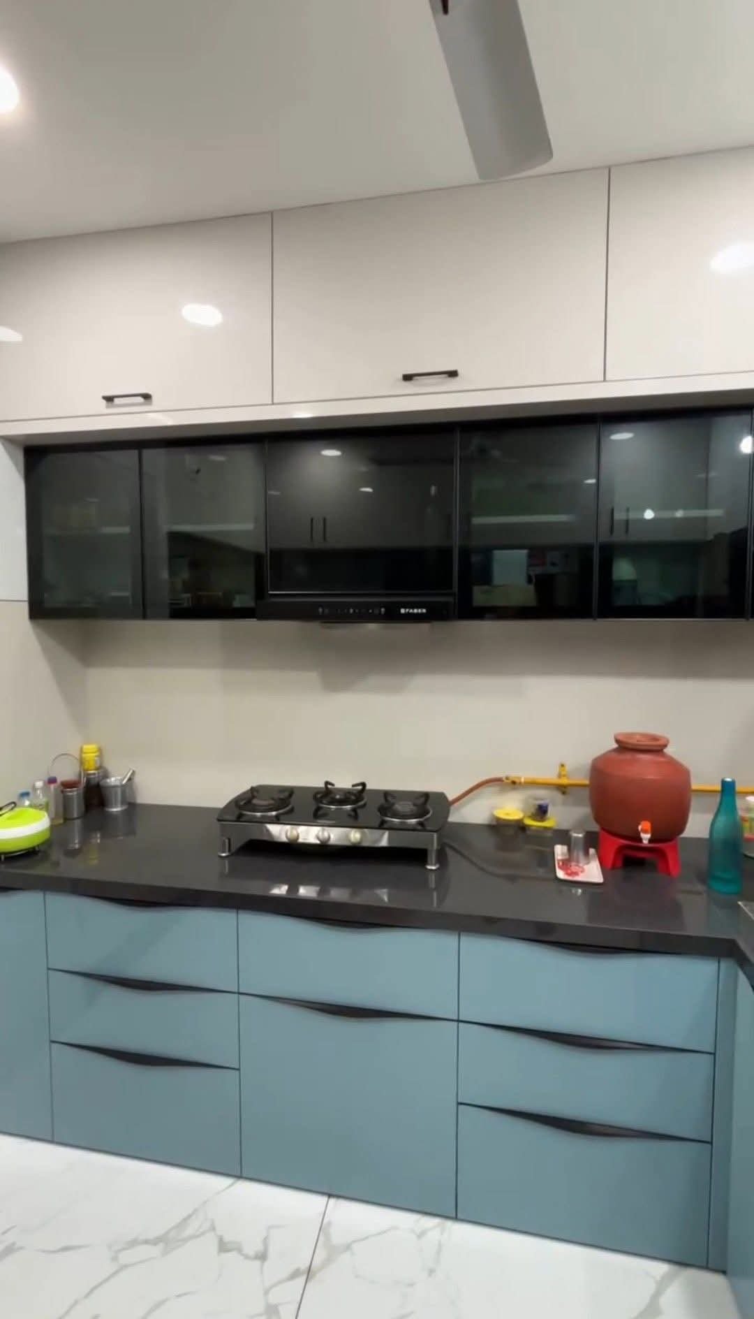 U-Shaped Kitchen Layout